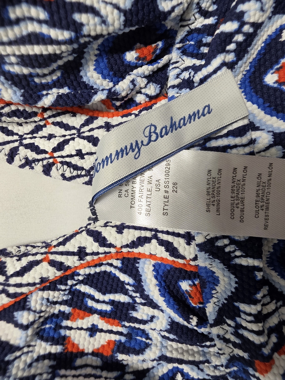 Reversable Tommy Bahama Navy, White and Red Geo Halter Tankini Swimsuit. Size XL - Picture 4 of 4
